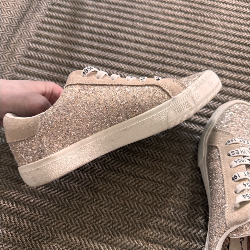 Vintage Havana Womens Glitter Star Sneaker in Beige - Picture 3 of 8